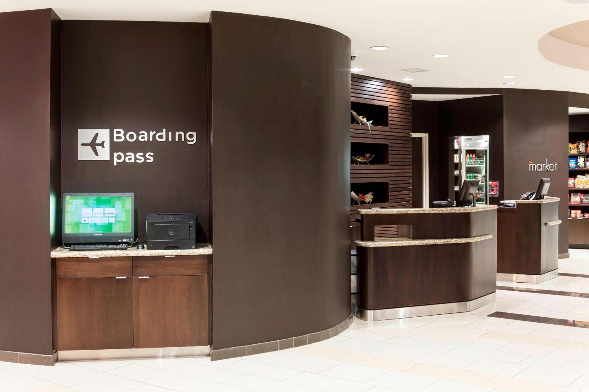 Courtyard By Marriott Franklin Cool Springs Hotel Екстериор снимка